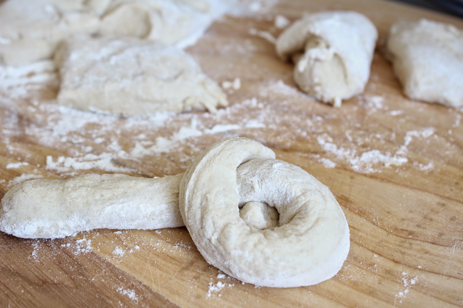 domowe kajzerki zaplatanie krok 1